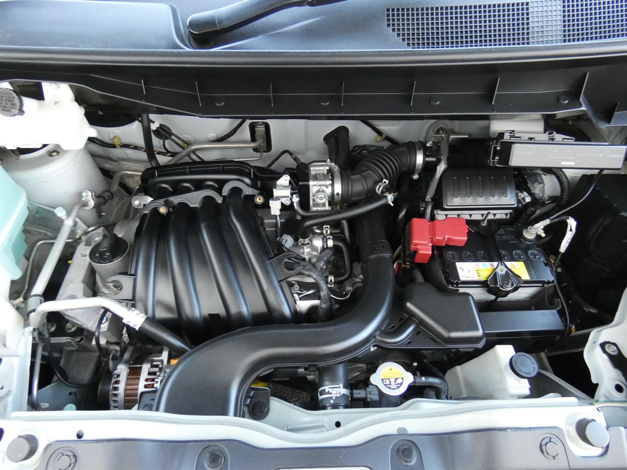 2020 Nissan NV200 thumbnail