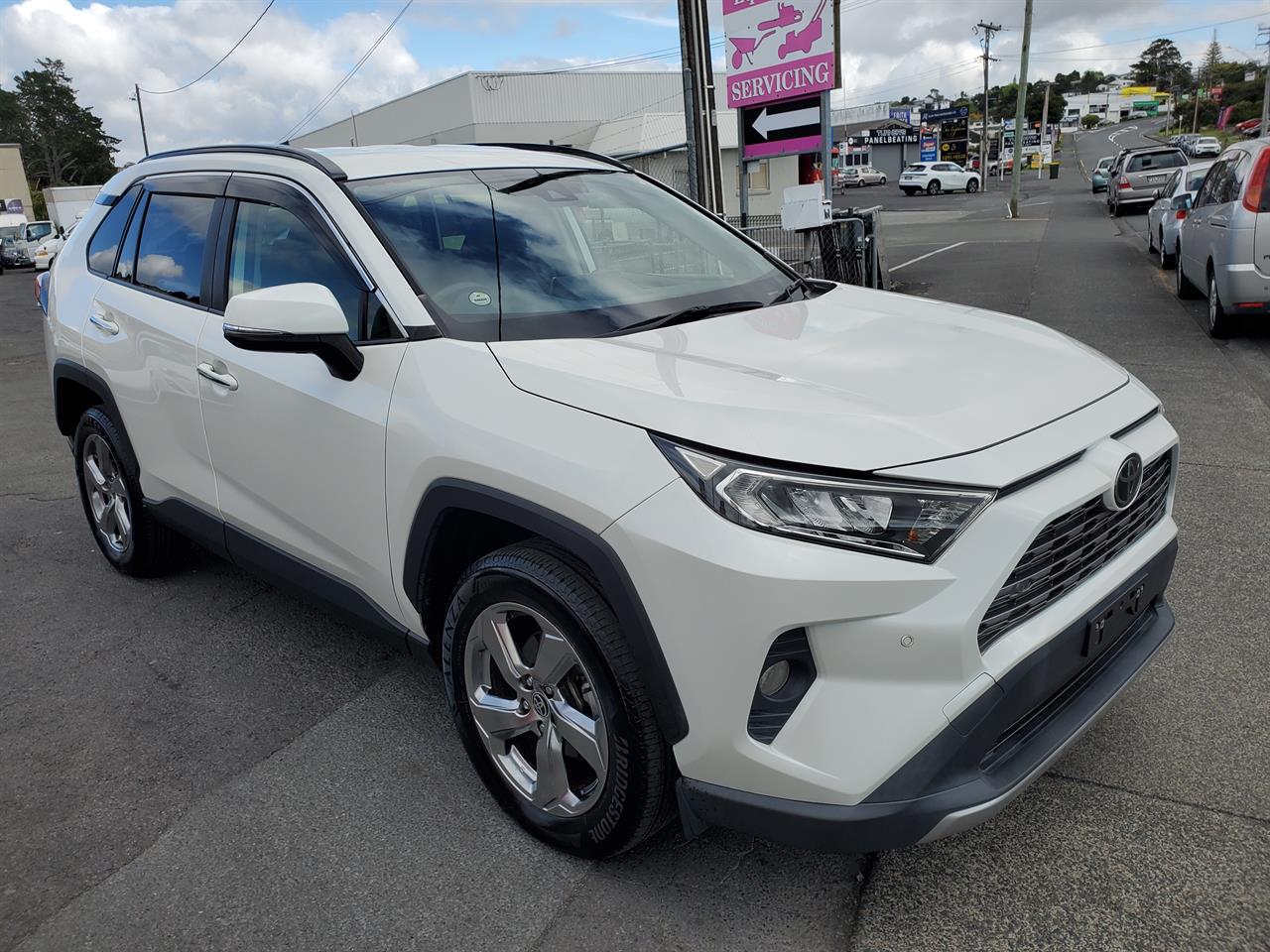 2019 Toyota Rav4 thumbnail