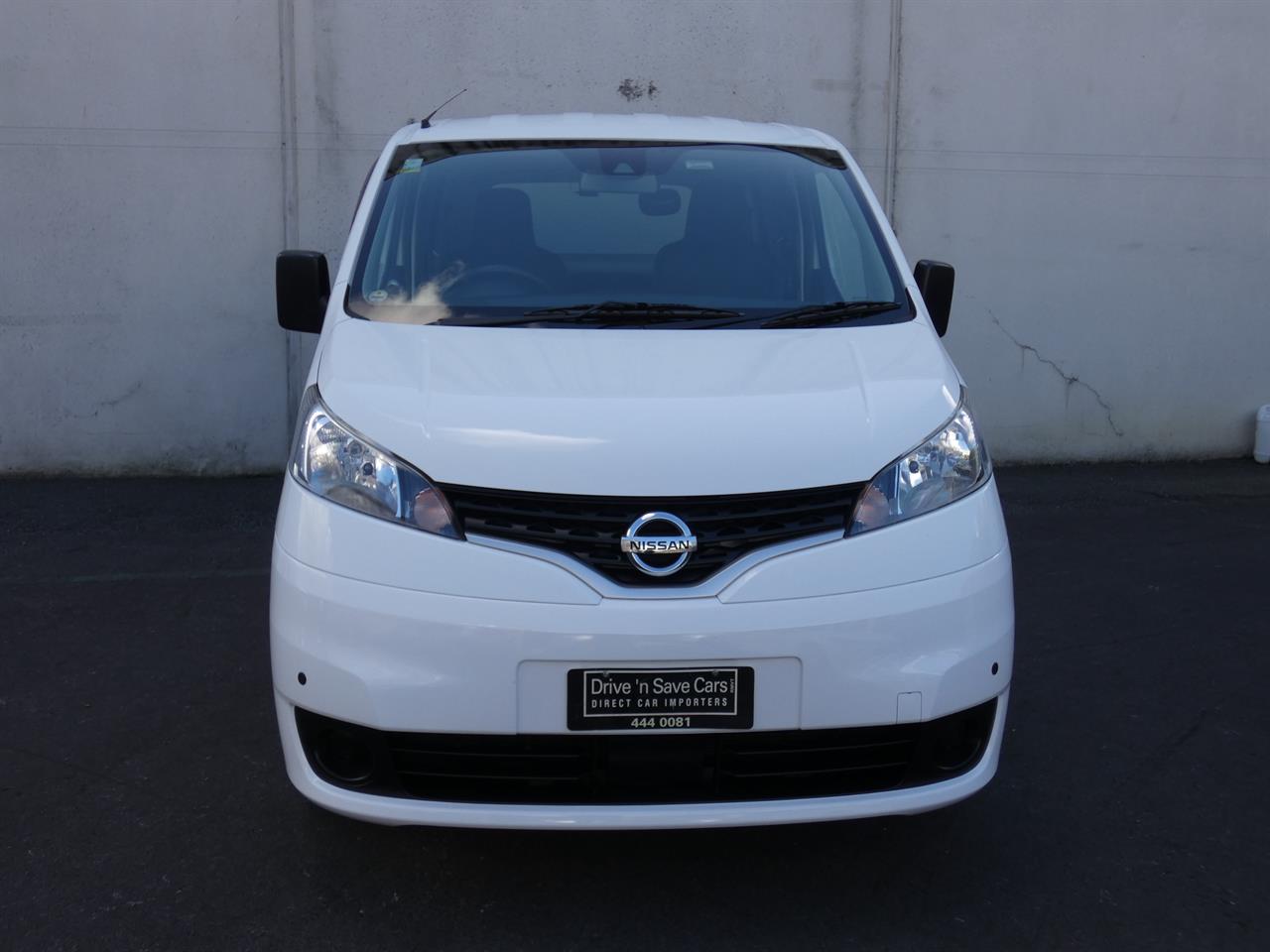 2020 Nissan NV200 thumbnail