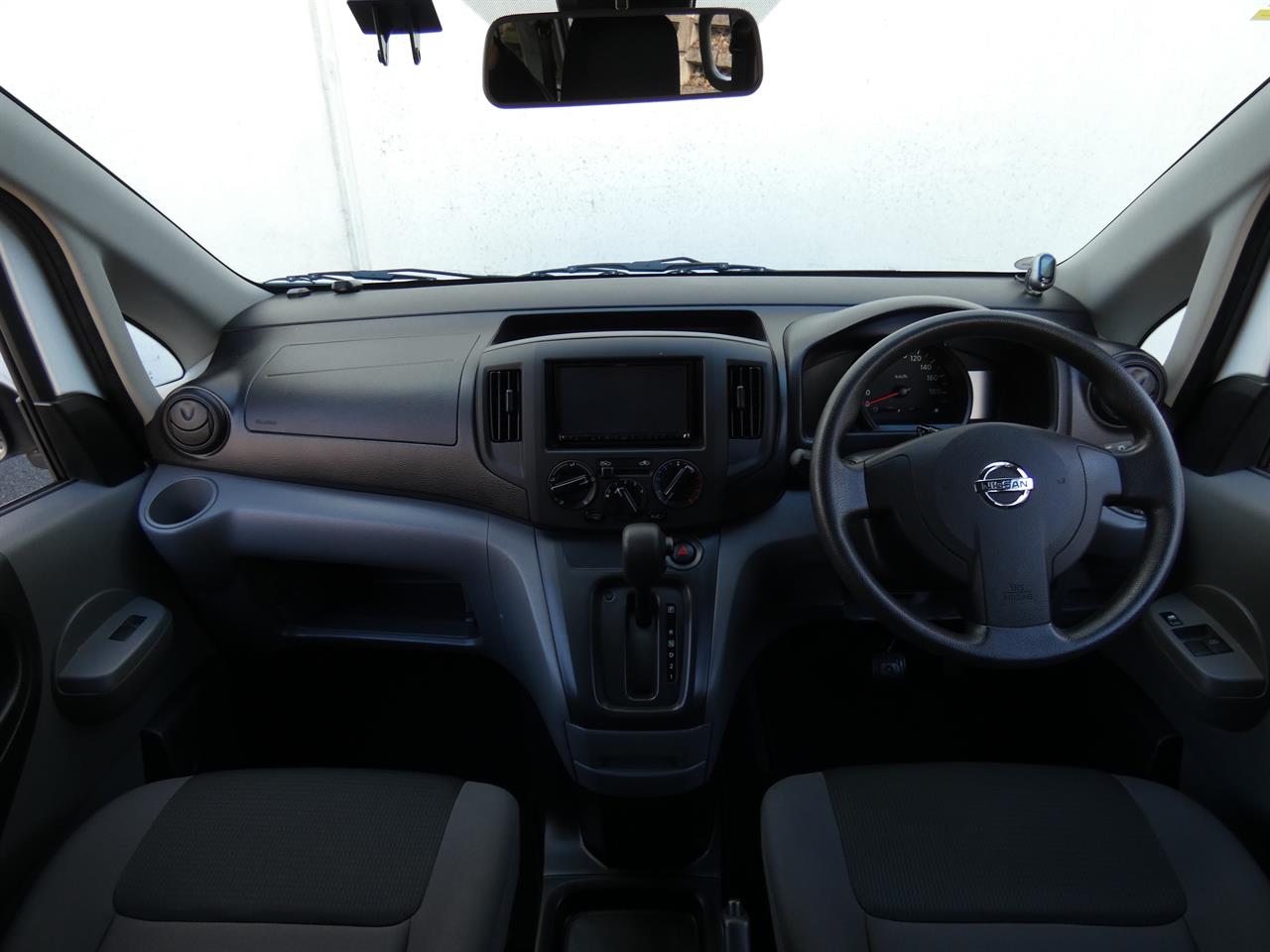 2020 Nissan NV200 thumbnail