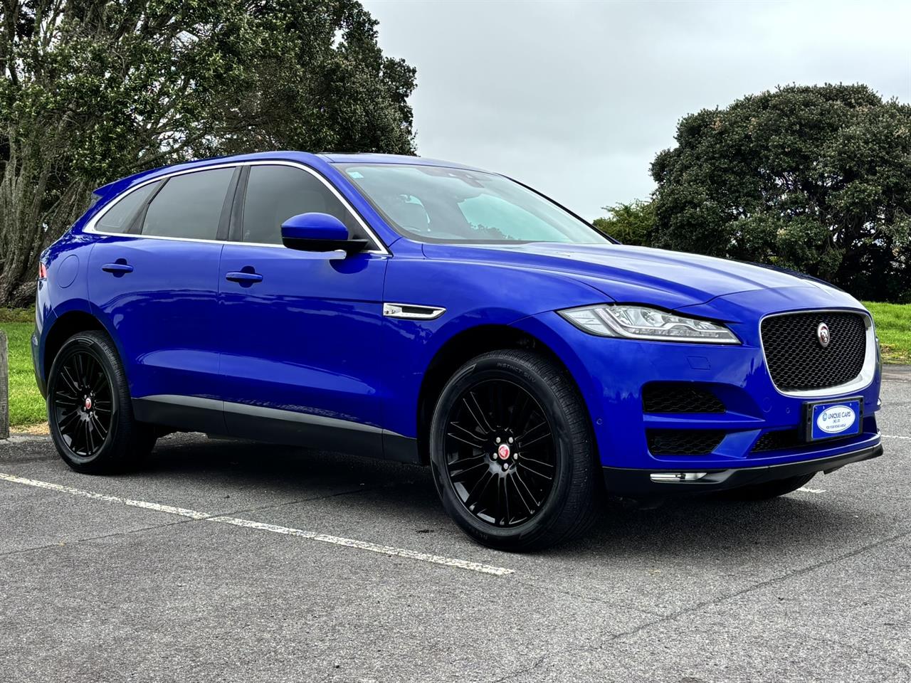 2020 Jaguar F-Pace thumbnail