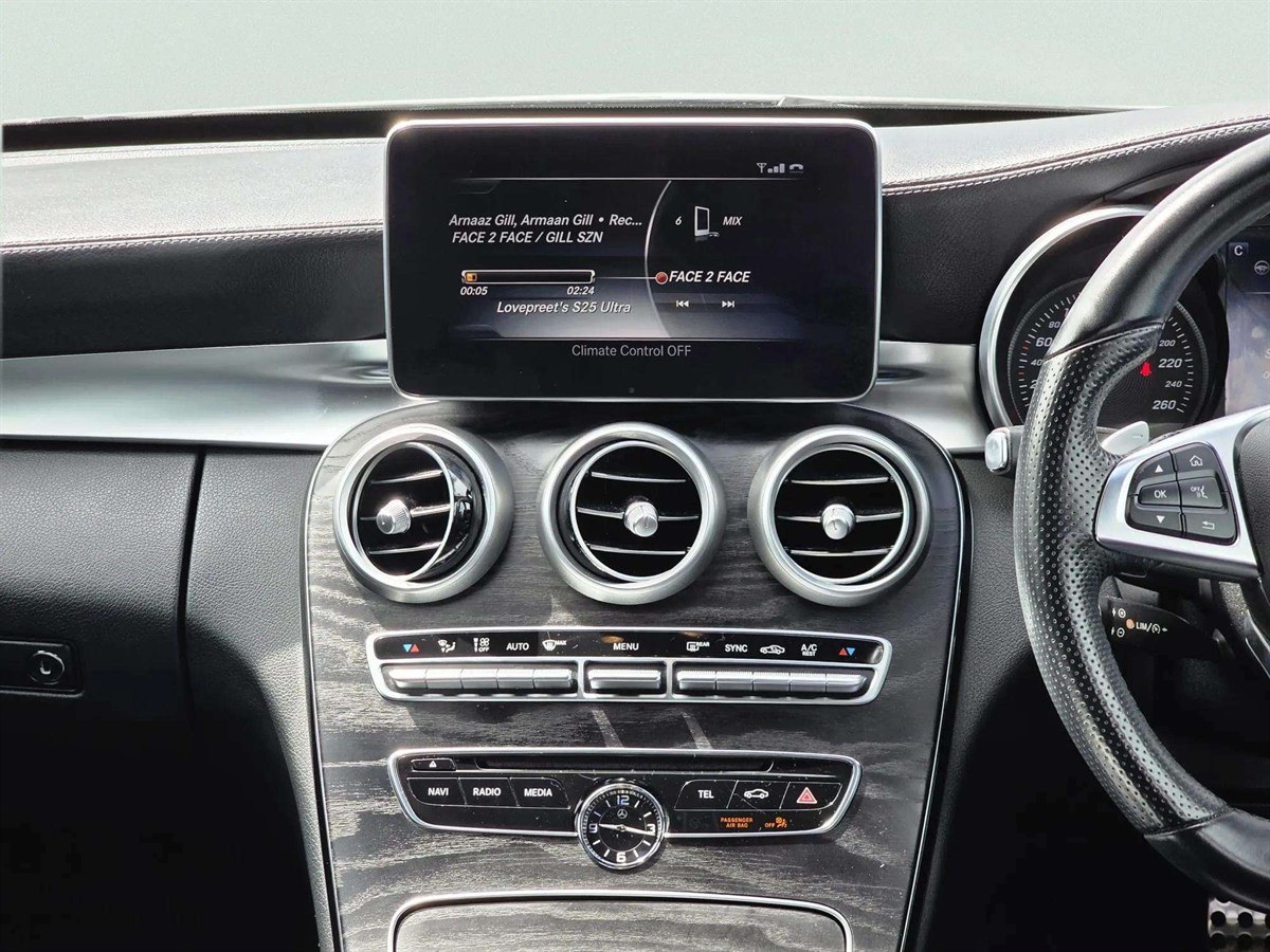 2016 Mercedes-Benz C thumbnail