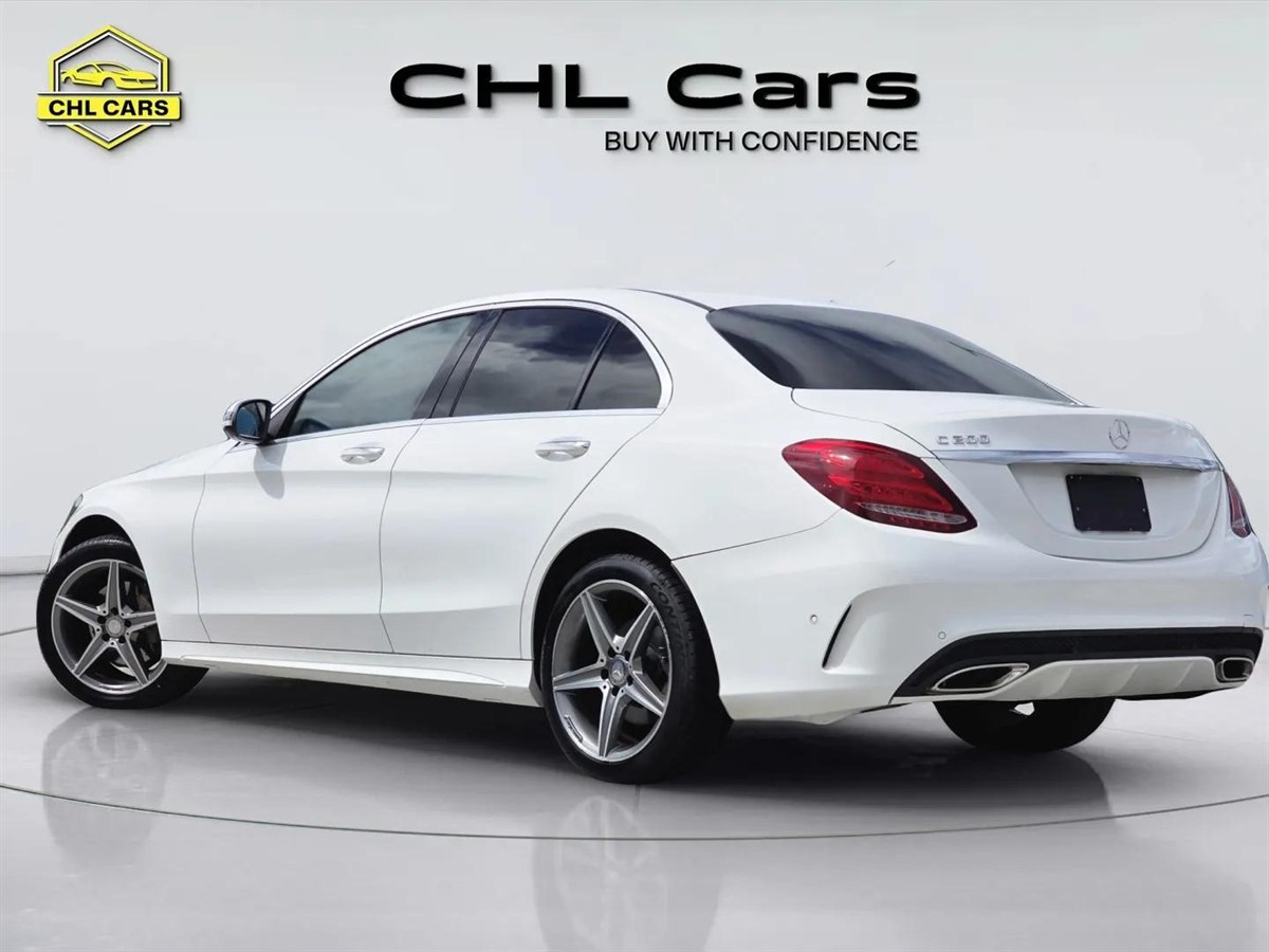 2016 Mercedes-Benz C thumbnail