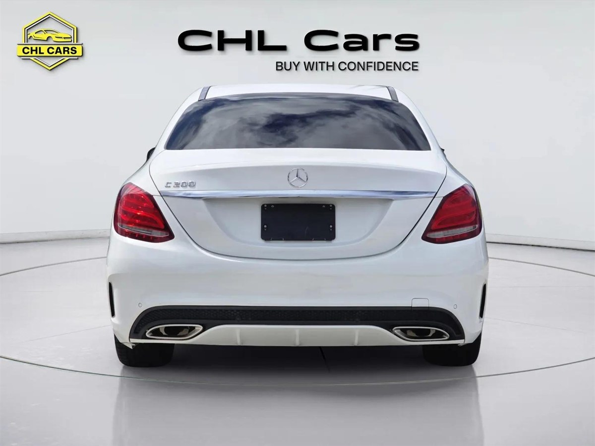 2016 Mercedes-Benz C thumbnail