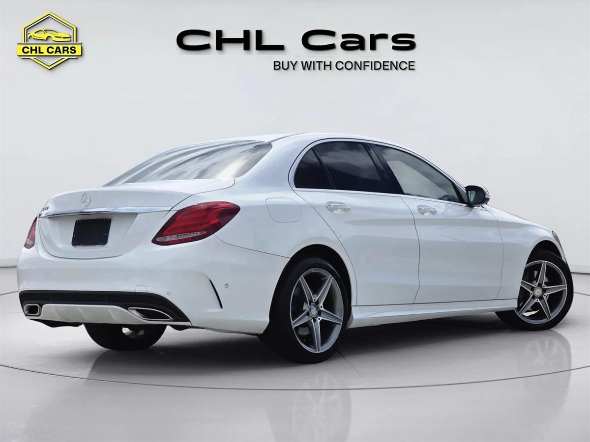 2016 Mercedes-Benz C thumbnail
