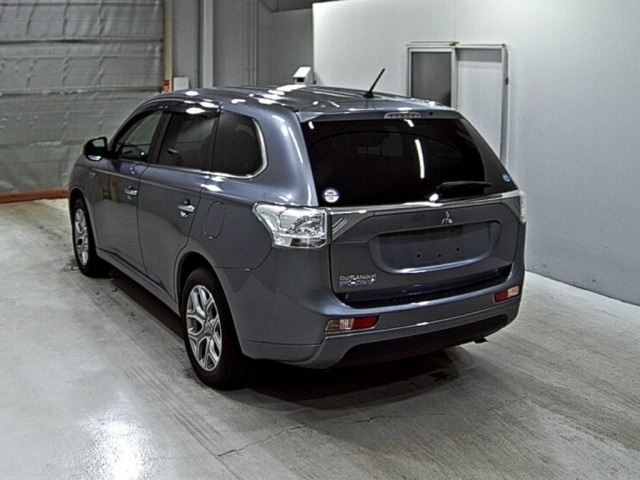 2013 Mitsubishi Outlander thumbnail