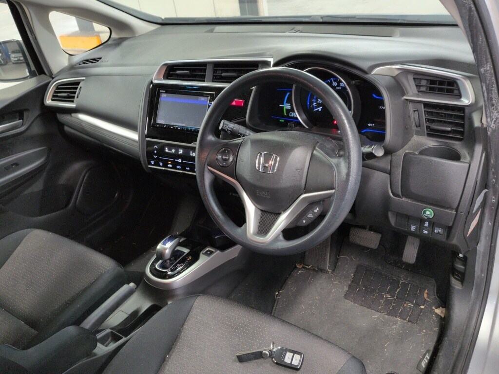 2016 Honda Fit thumbnail