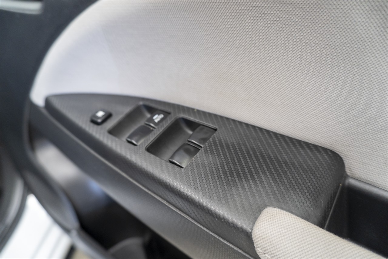 2020 Mitsubishi MIRAGE thumbnail