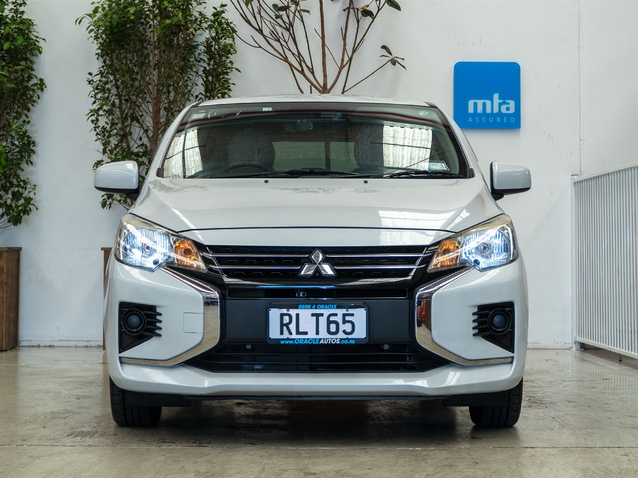 2020 Mitsubishi MIRAGE thumbnail
