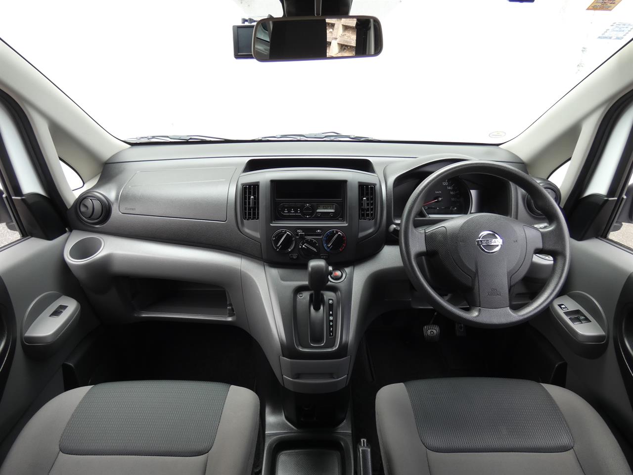 2021 Nissan NV200 thumbnail