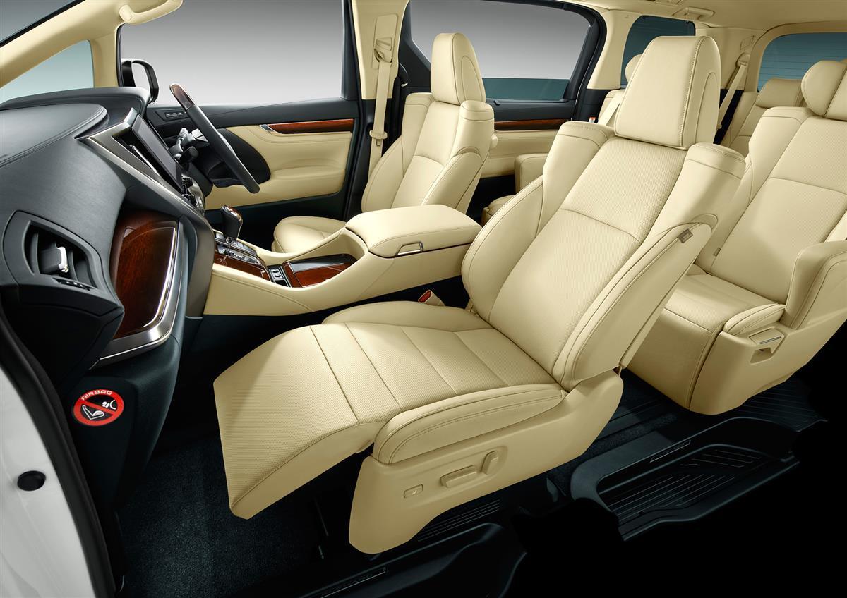 2018 Toyota Alphard thumbnail