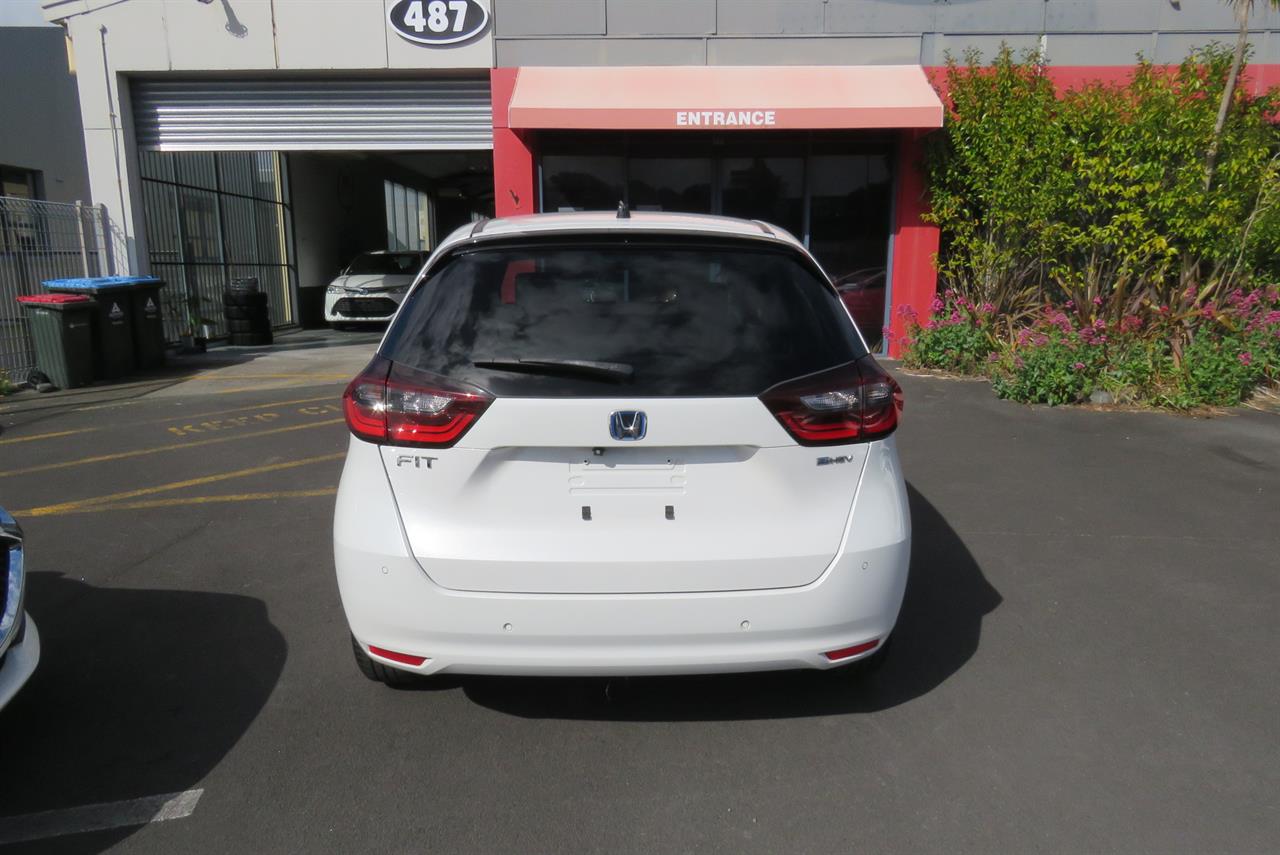 2021 Honda Fit thumbnail