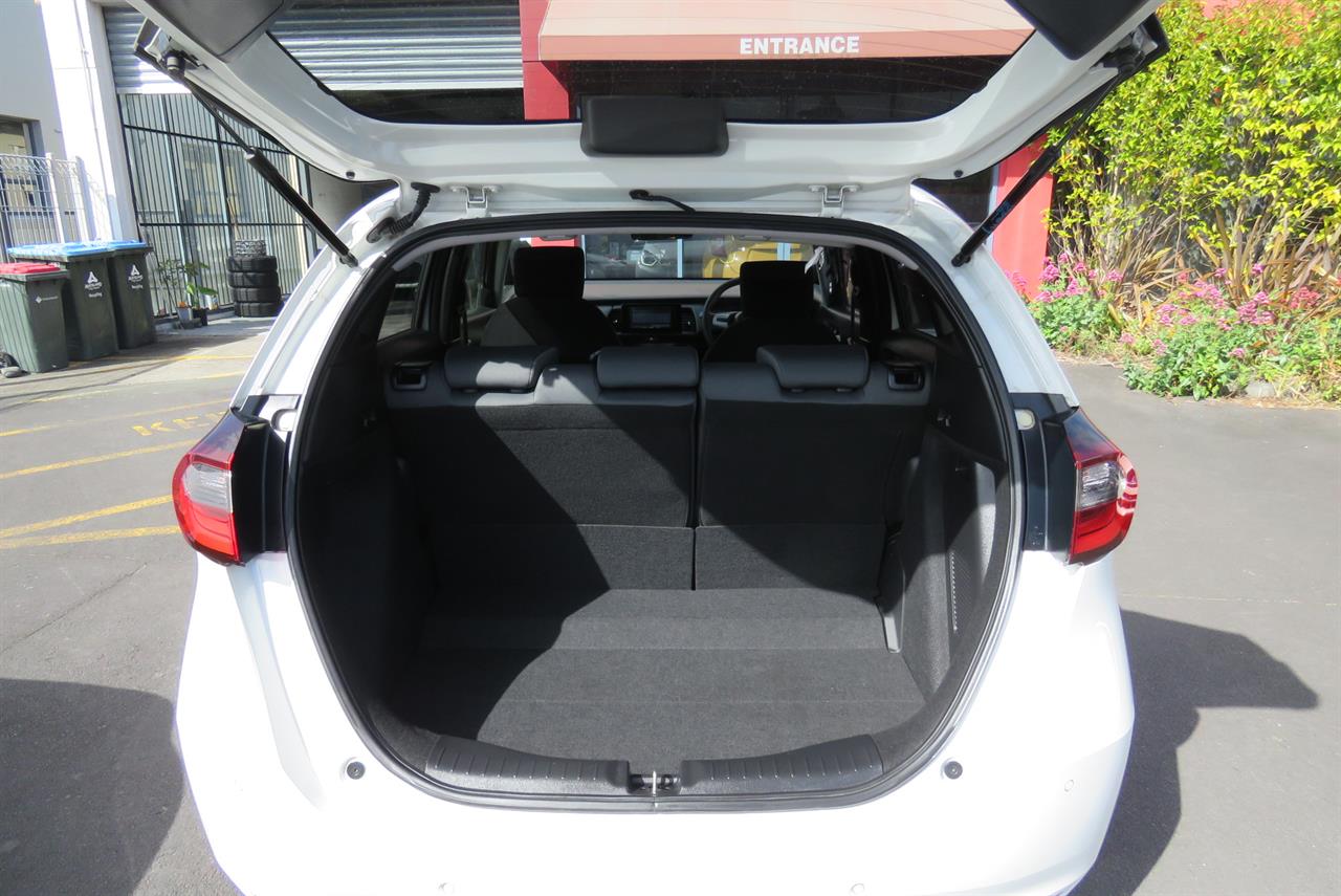 2021 Honda Fit thumbnail