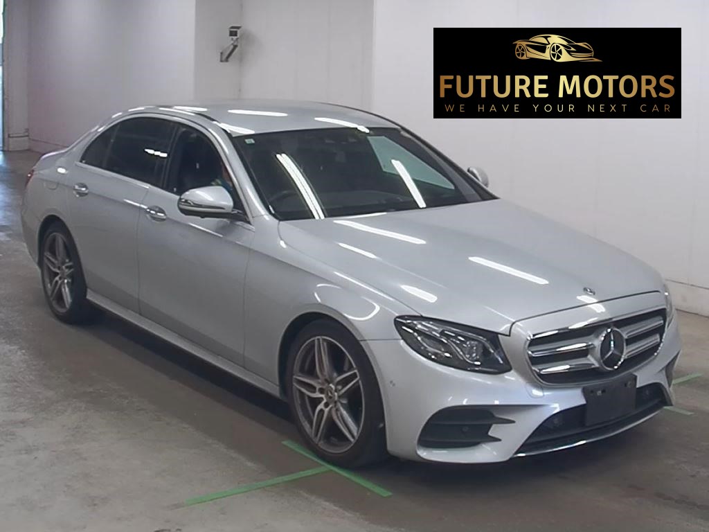 2017 Mercedes-Benz E200 thumbnail