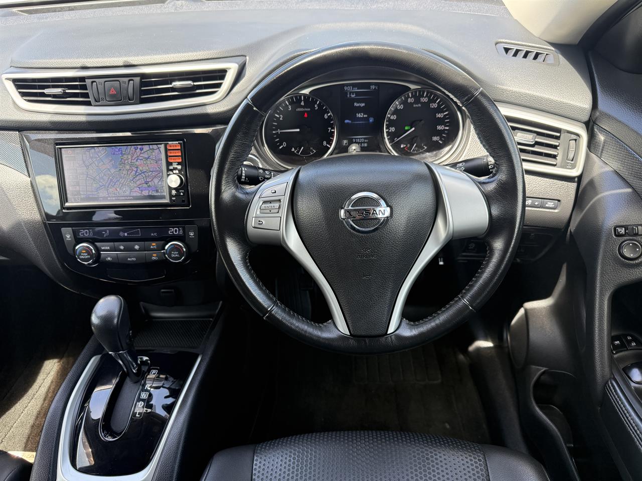 2015 Nissan X-Trail thumbnail