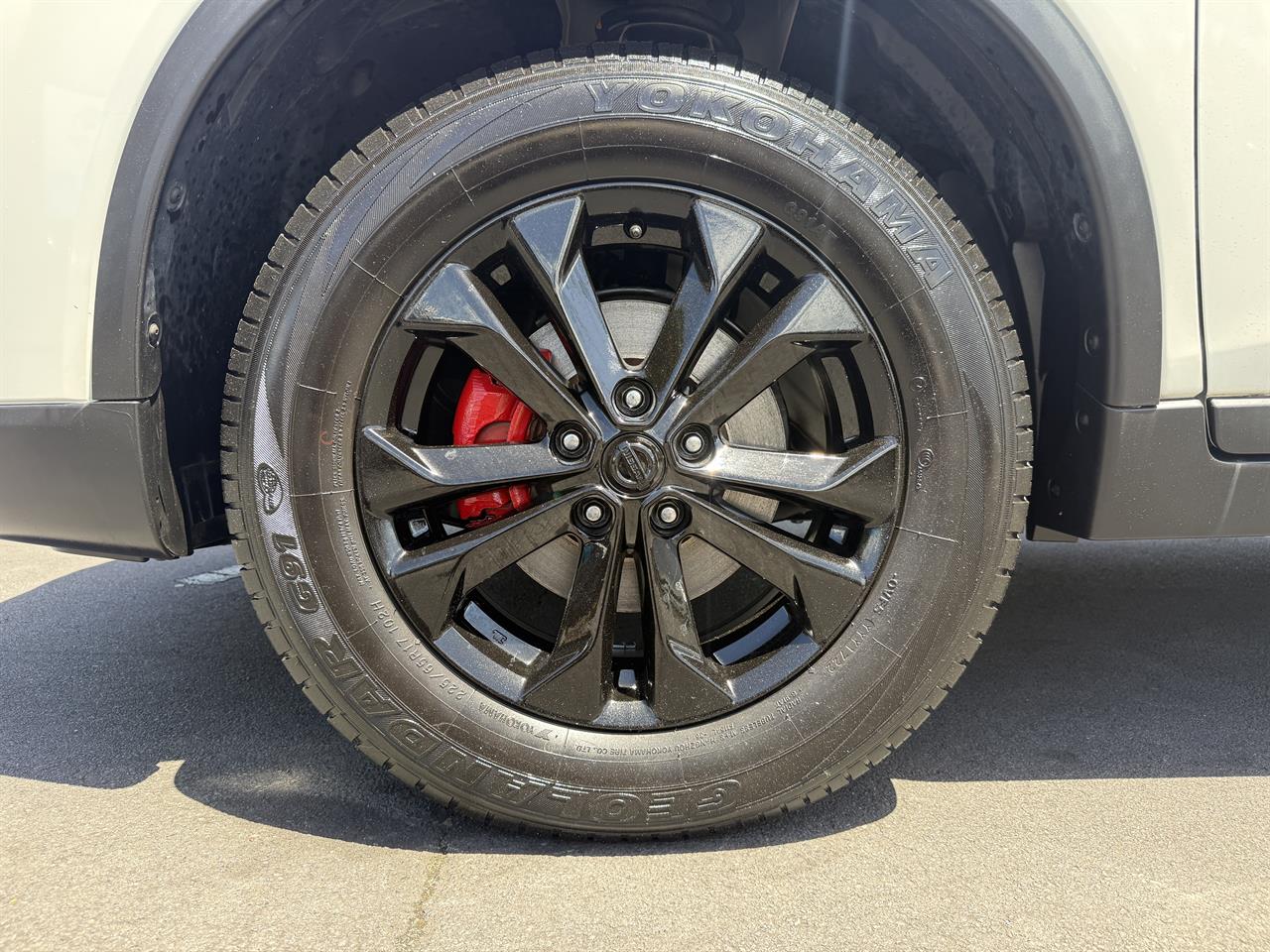 2015 Nissan X-Trail thumbnail