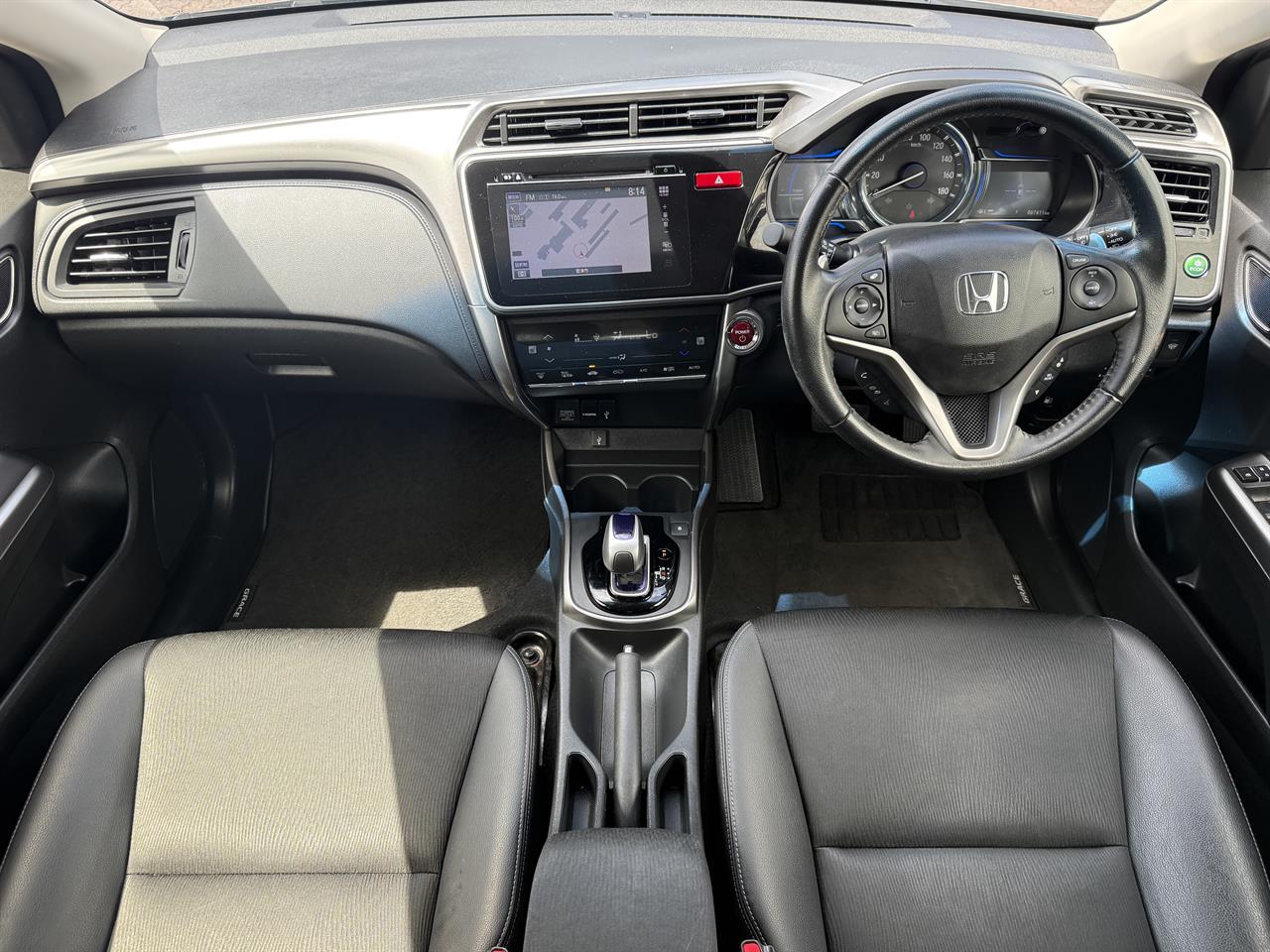 2015 Honda Grace thumbnail