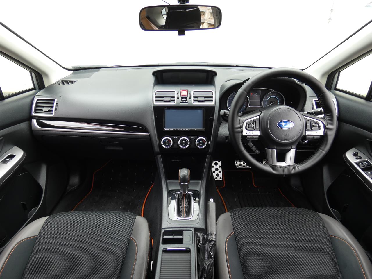2015 Subaru XV thumbnail