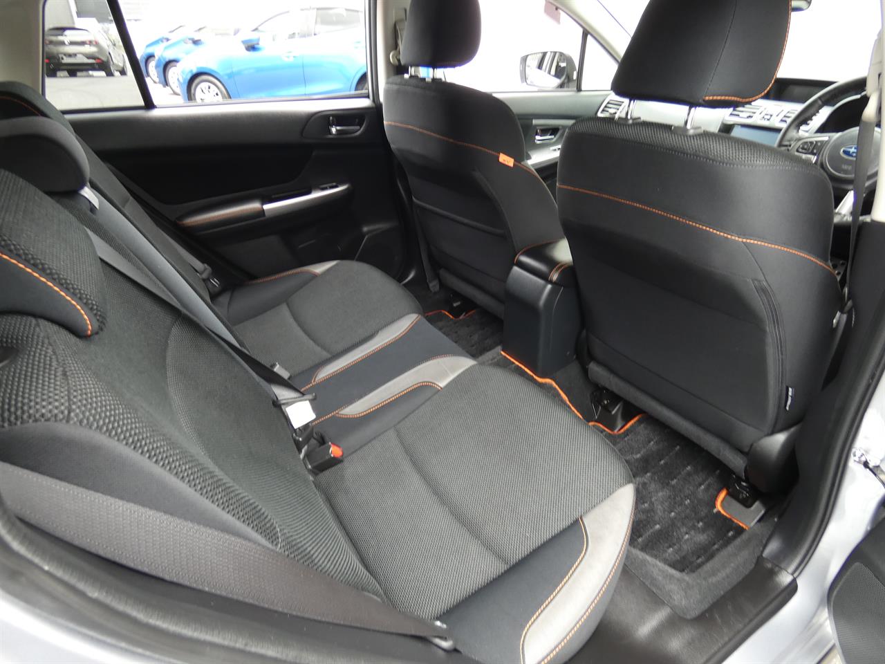 2015 Subaru XV thumbnail