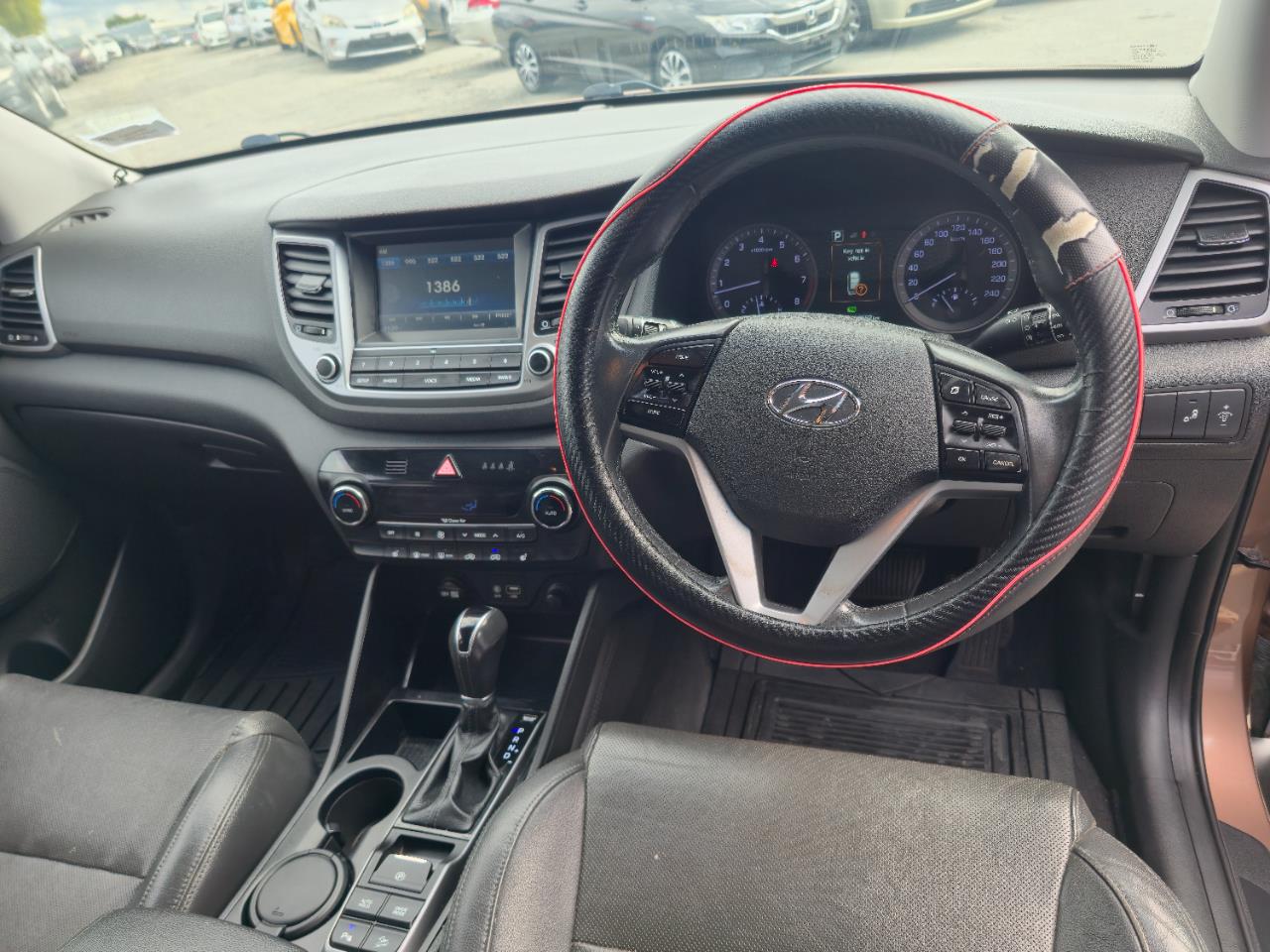 2017 Hyundai TUCSON thumbnail