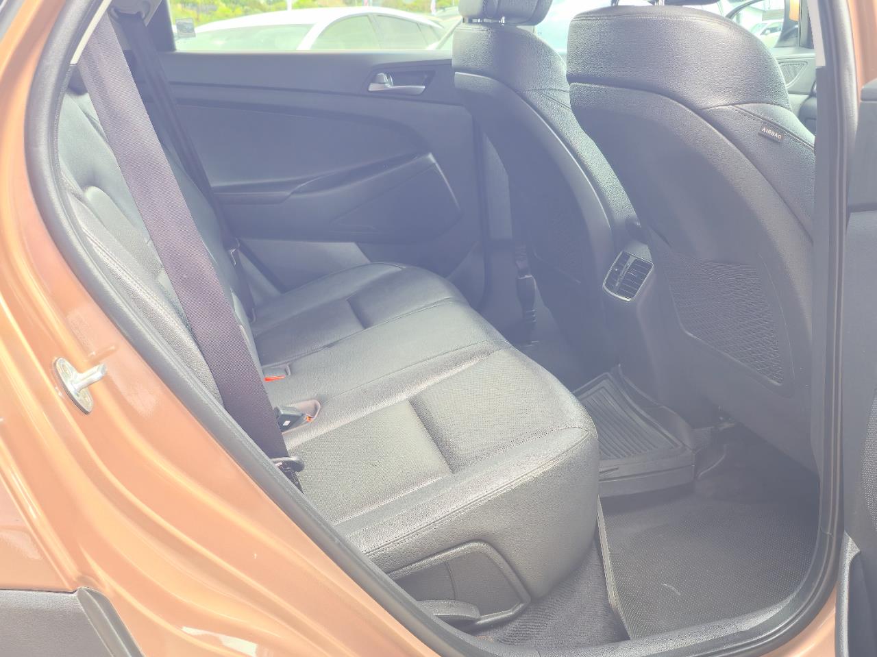 2017 Hyundai TUCSON thumbnail