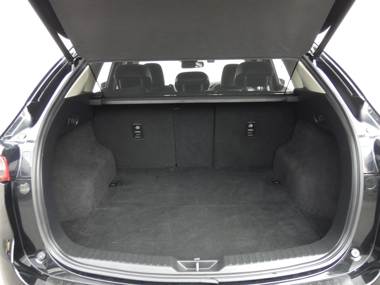 2018 Mazda CX-5 thumbnail