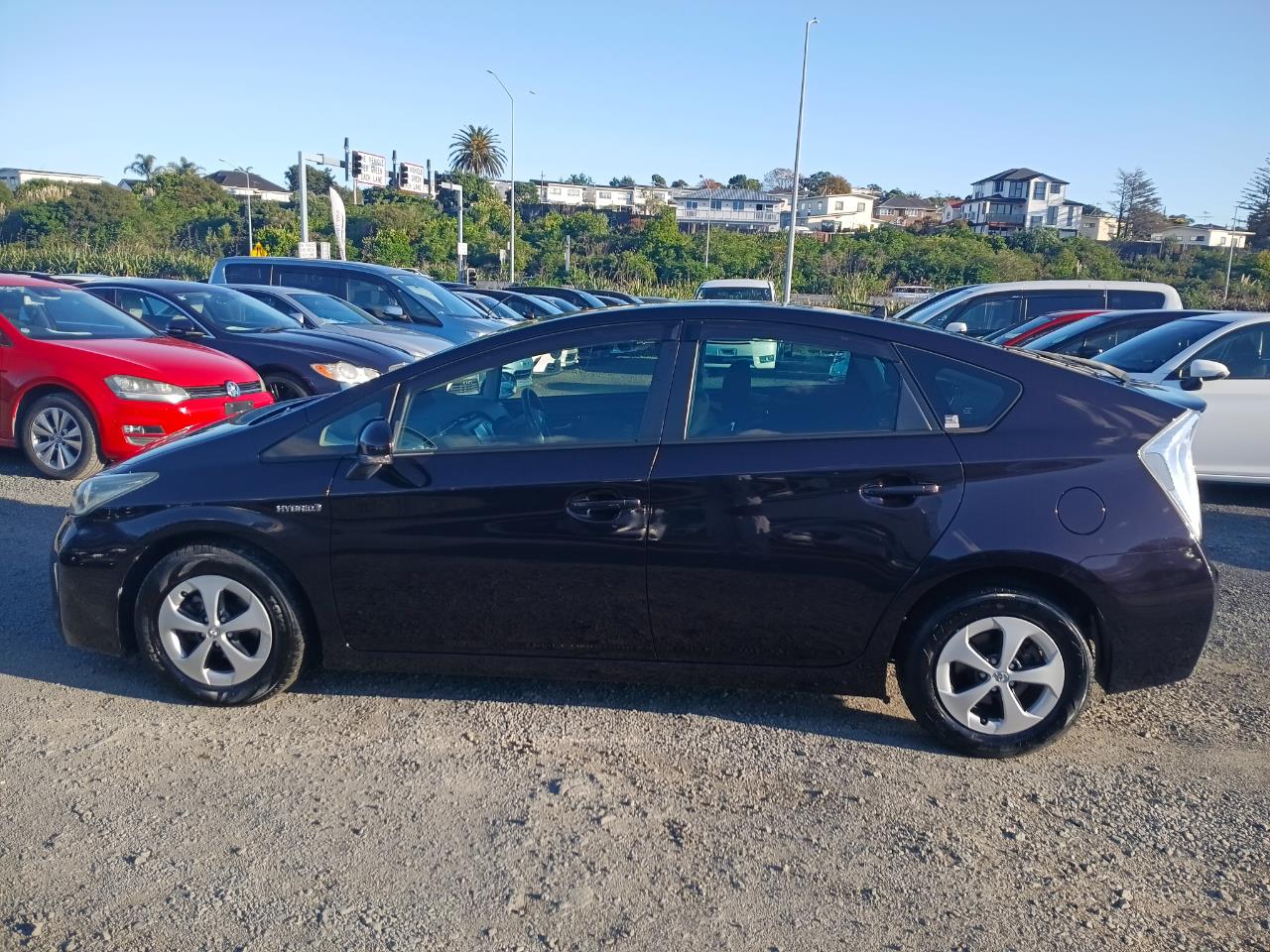 2013 Toyota Prius thumbnail
