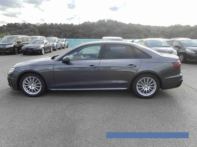 2024 Audi A4 thumbnail