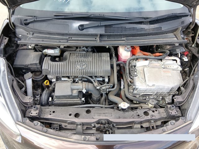 2019 Toyota Sienta thumbnail