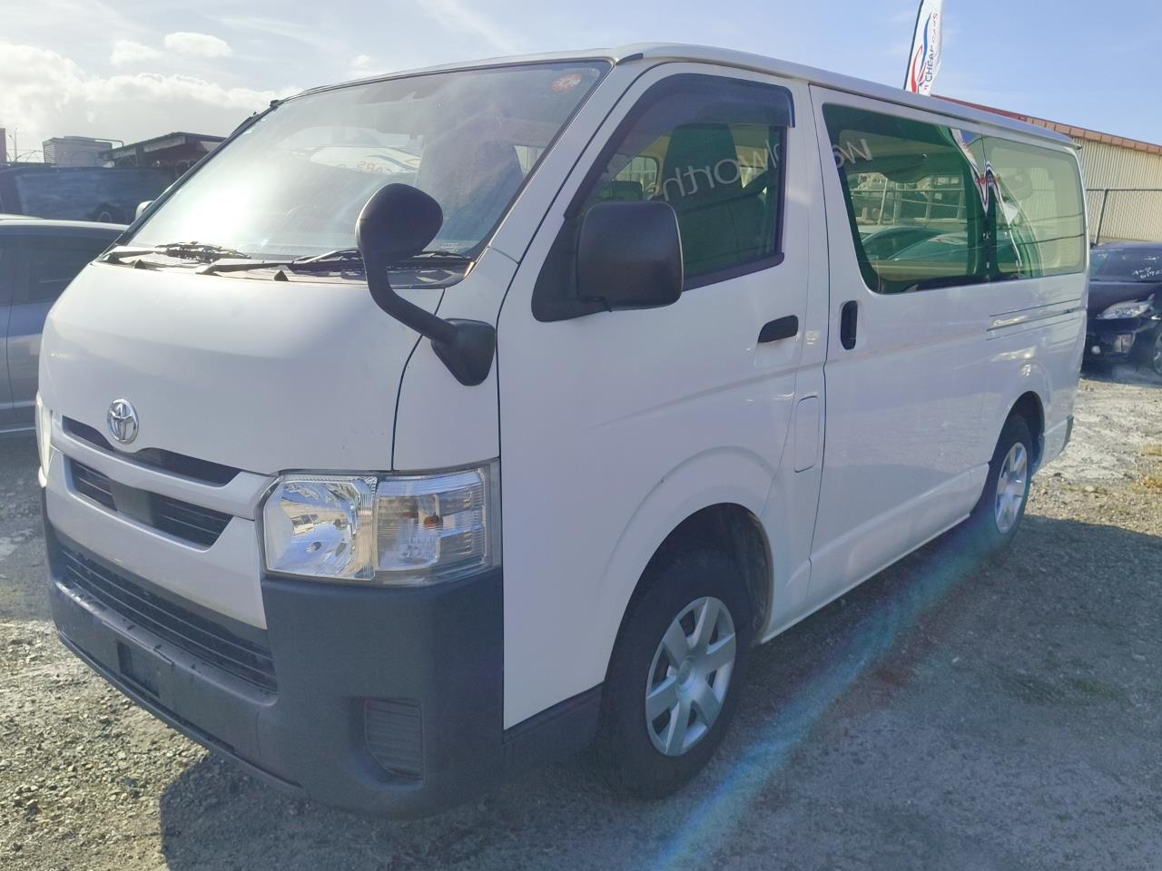 2020 Toyota Hiace thumbnail