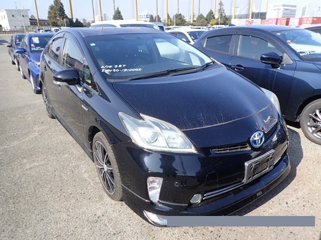 2014 Toyota Prius thumbnail