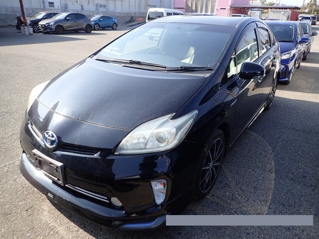 2014 Toyota Prius thumbnail