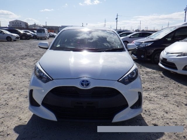 2020 Toyota Yaris thumbnail