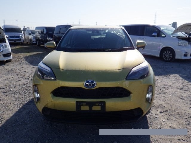 2022 Toyota Yaris thumbnail