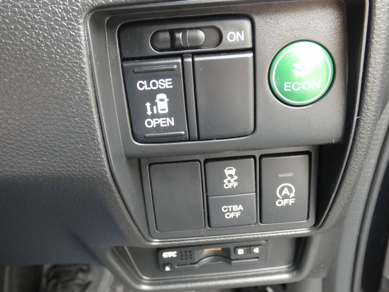 2014 Honda ODYSSEY thumbnail