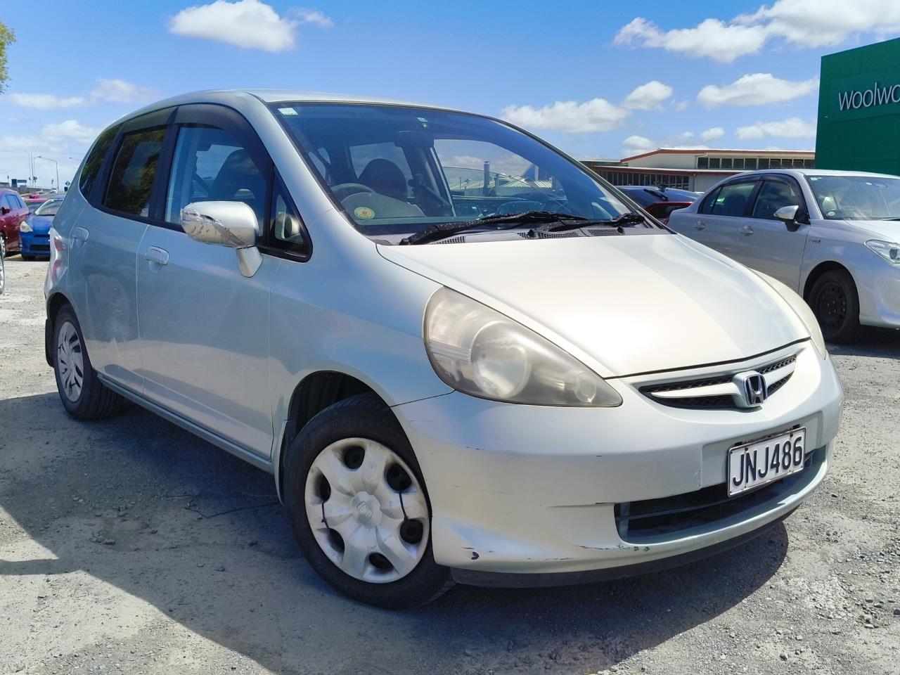 2006 Honda Fit thumbnail