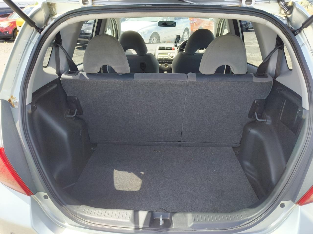 2006 Honda Fit thumbnail