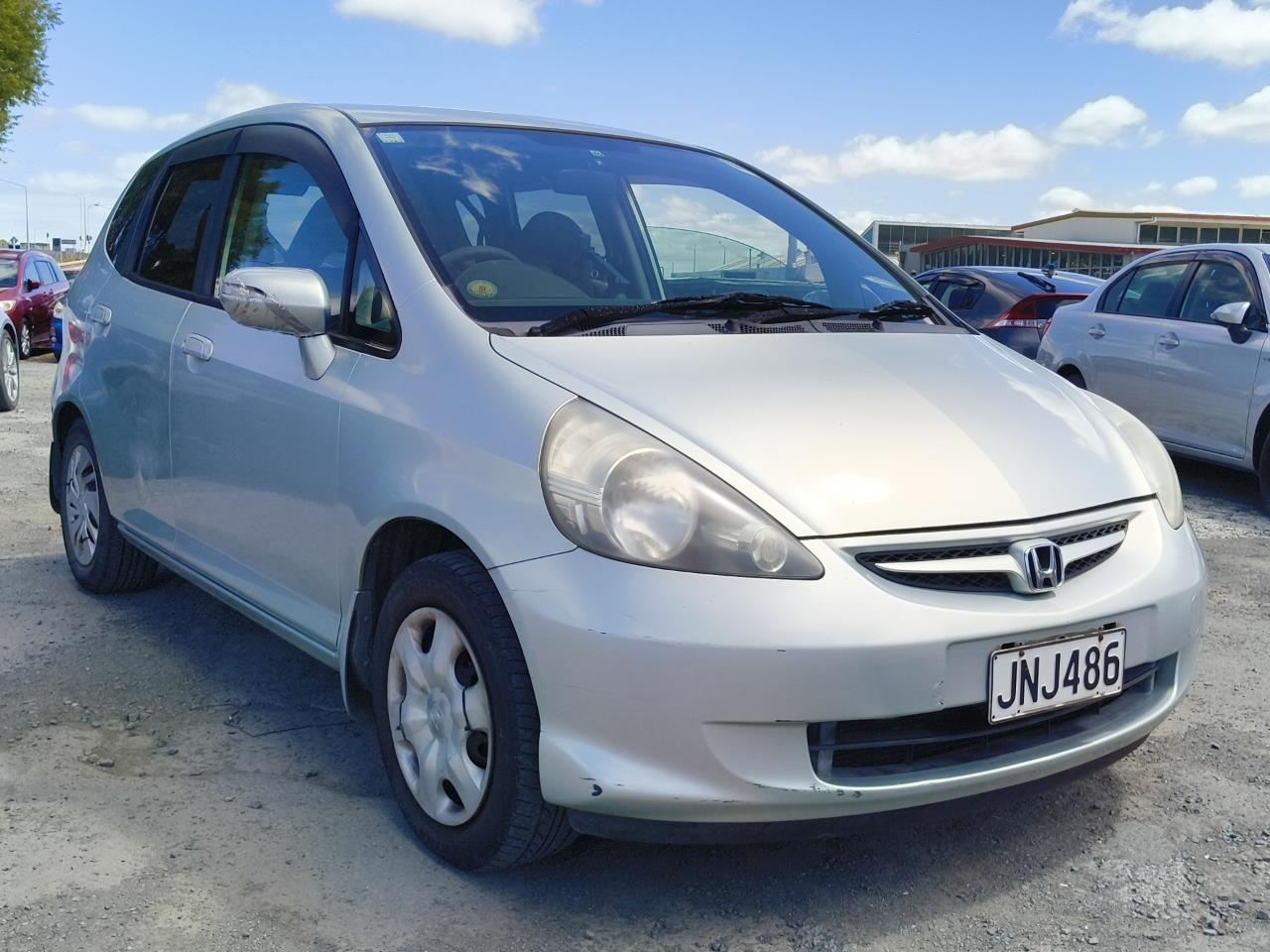 2006 Honda Fit thumbnail