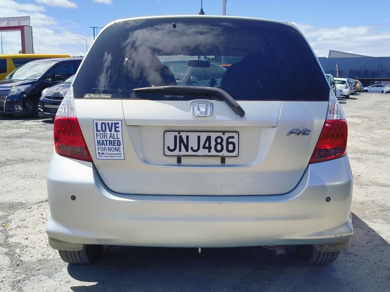 2006 Honda Fit thumbnail