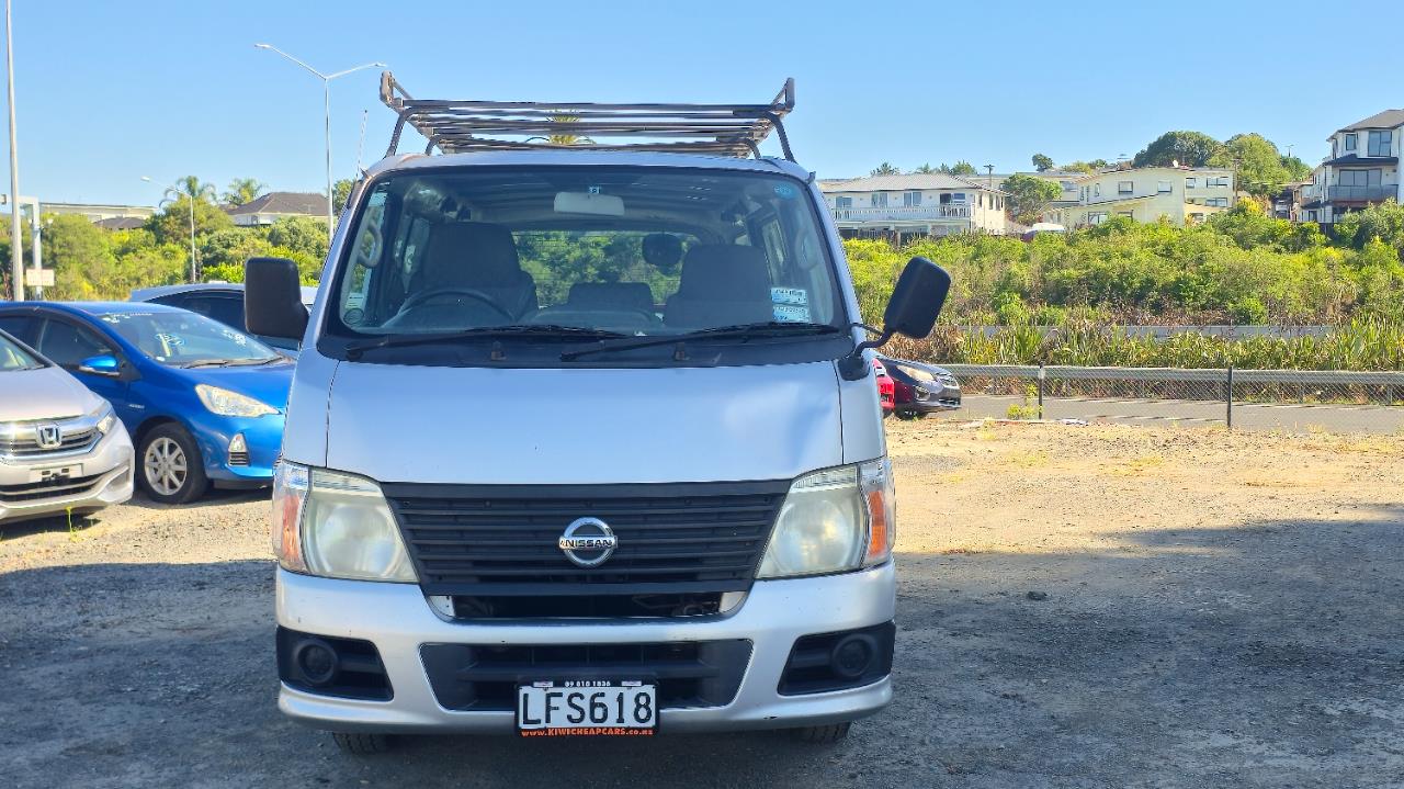 2007 Nissan Caravan thumbnail
