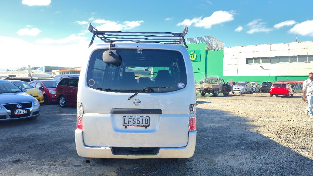 2007 Nissan Caravan thumbnail
