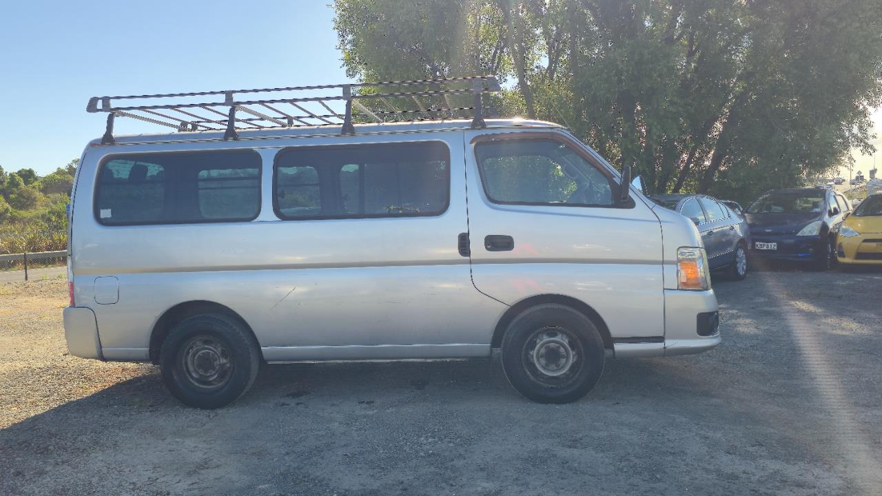 2007 Nissan Caravan thumbnail
