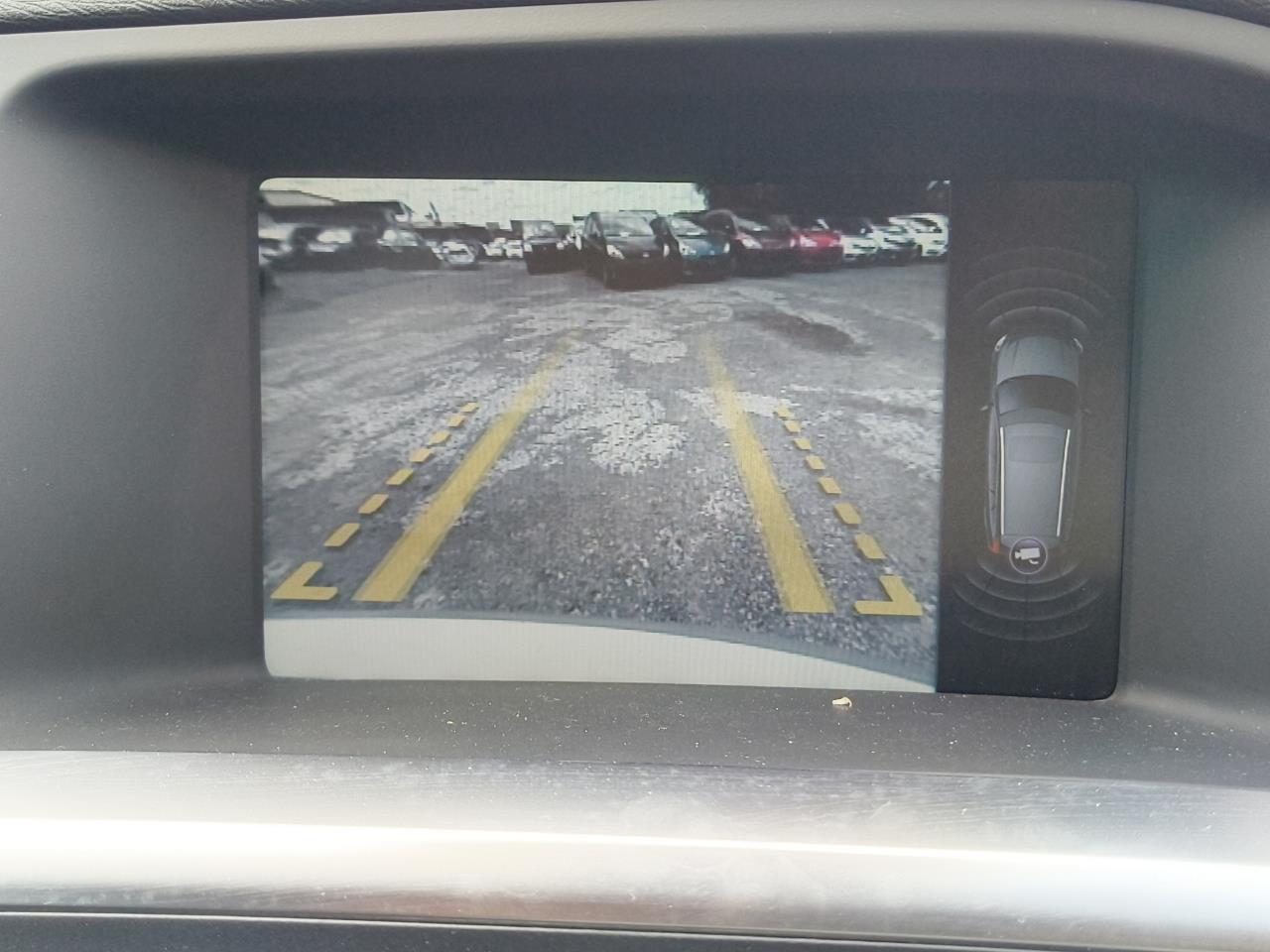 2012 Volvo V60 thumbnail