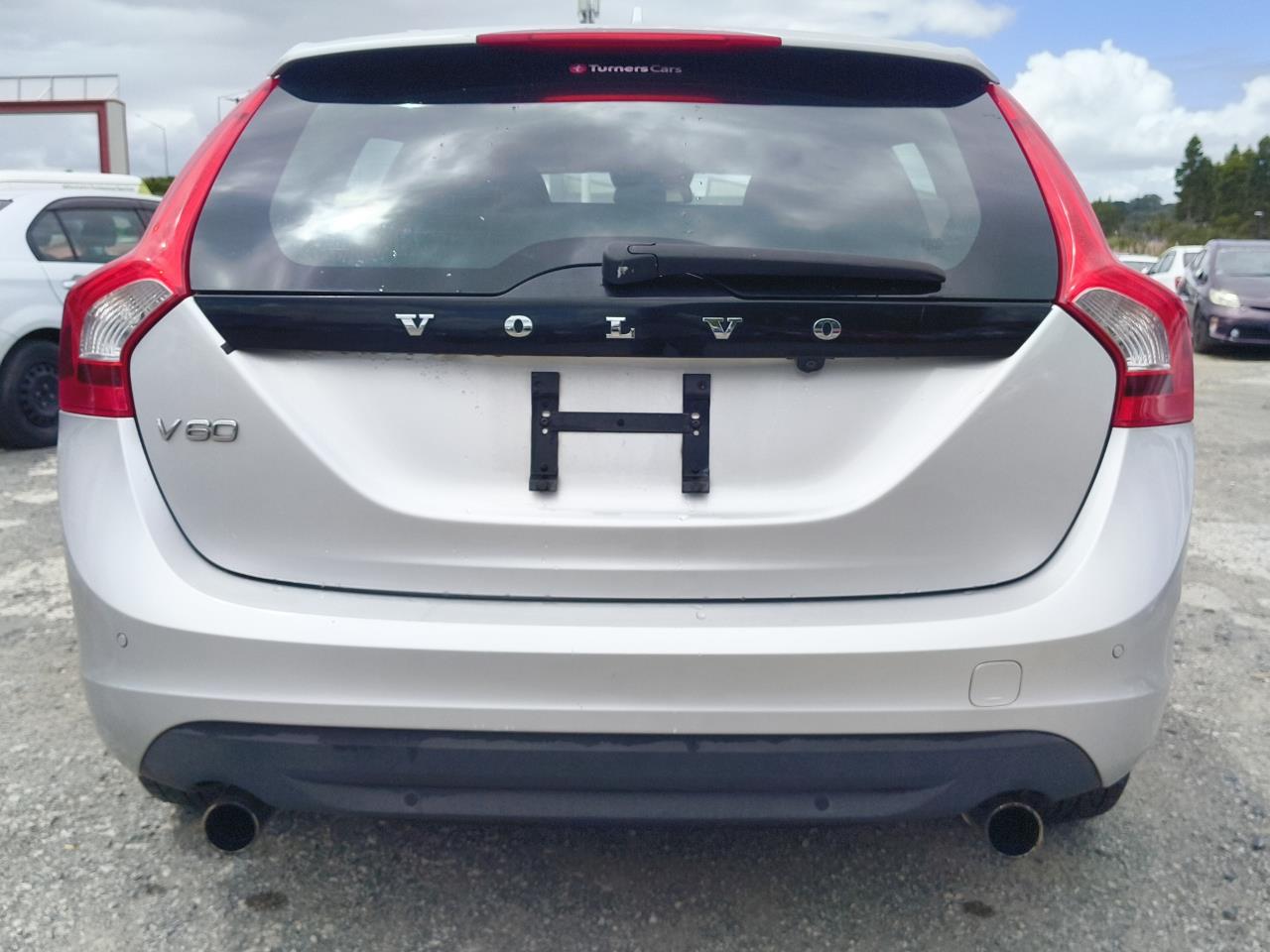 2012 Volvo V60 thumbnail