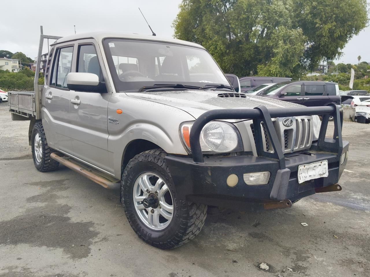2014 Mahindra Pik thumbnail