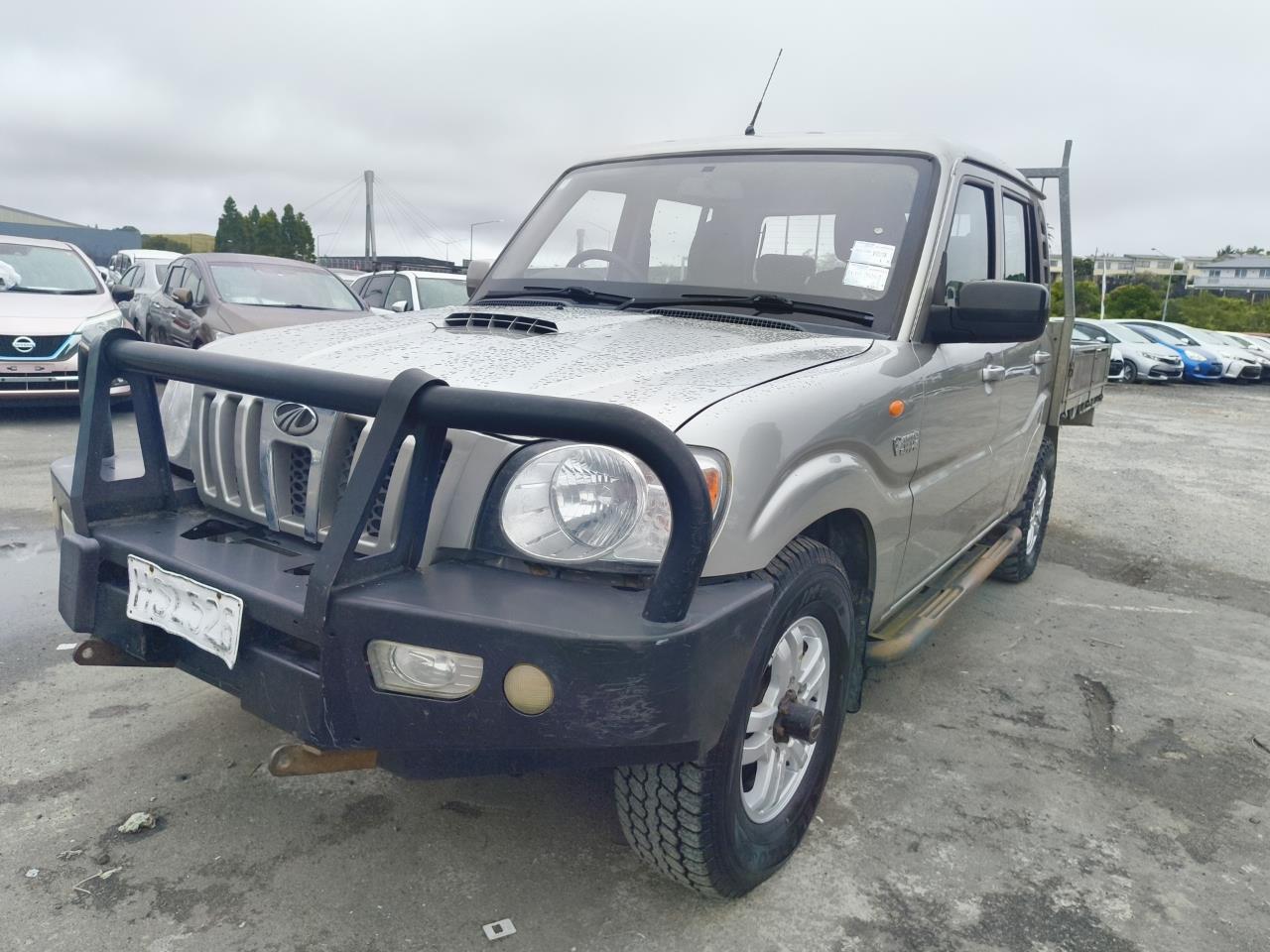 2014 Mahindra Pik thumbnail