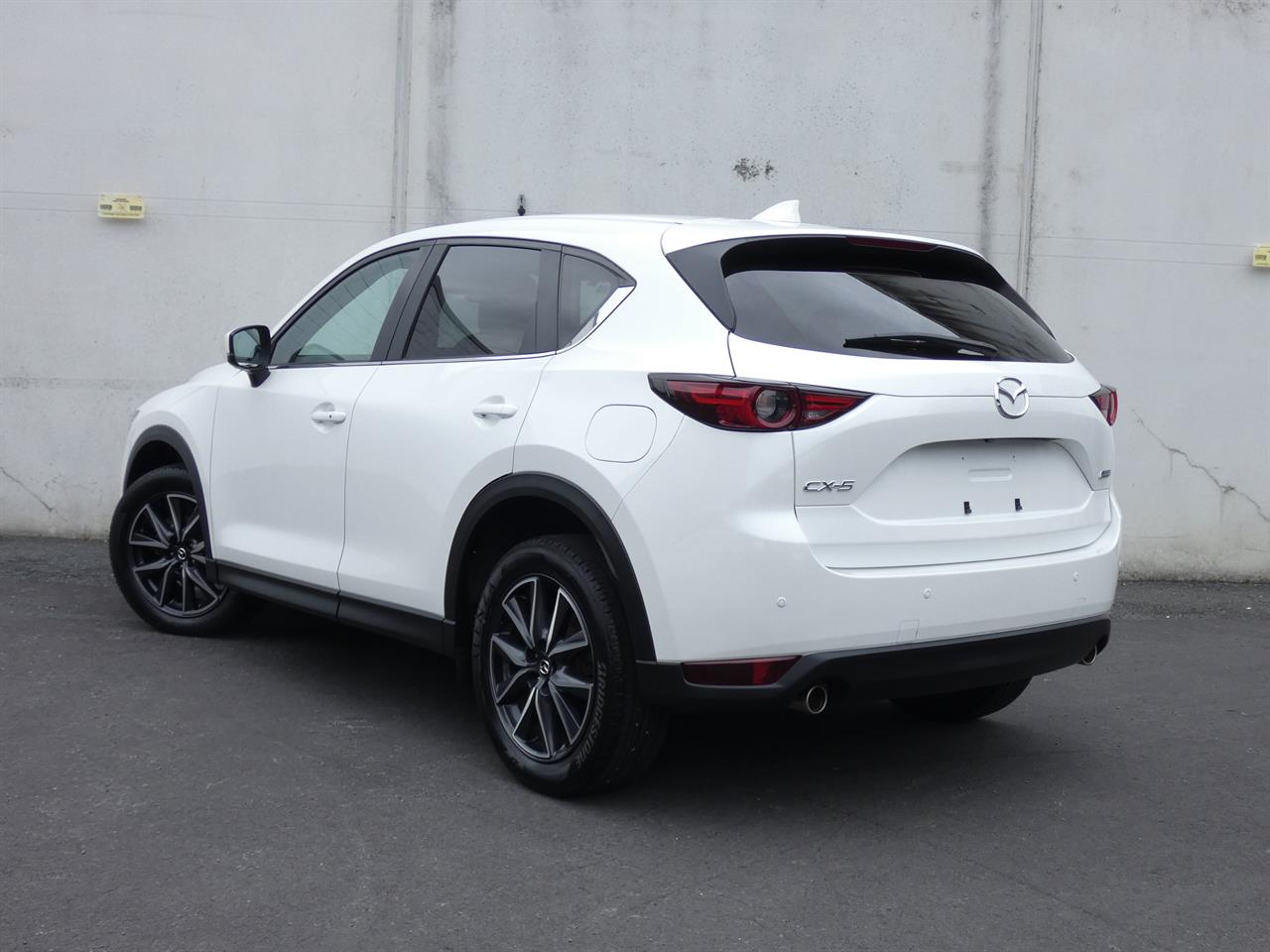 2017 Mazda CX-5 thumbnail