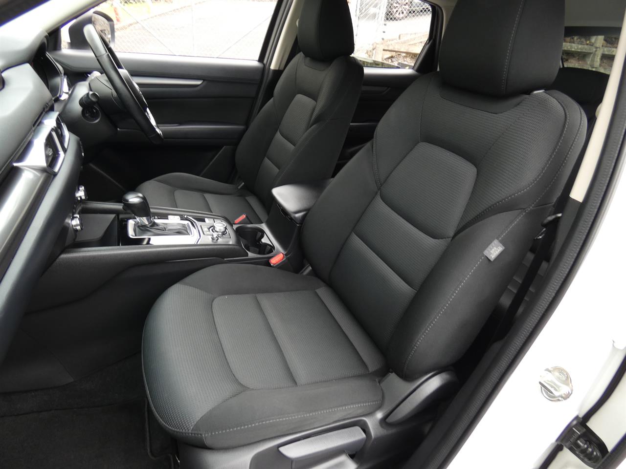 2017 Mazda CX-5 thumbnail