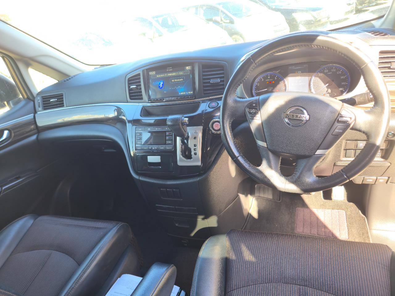 2016 Nissan ELGRAND thumbnail