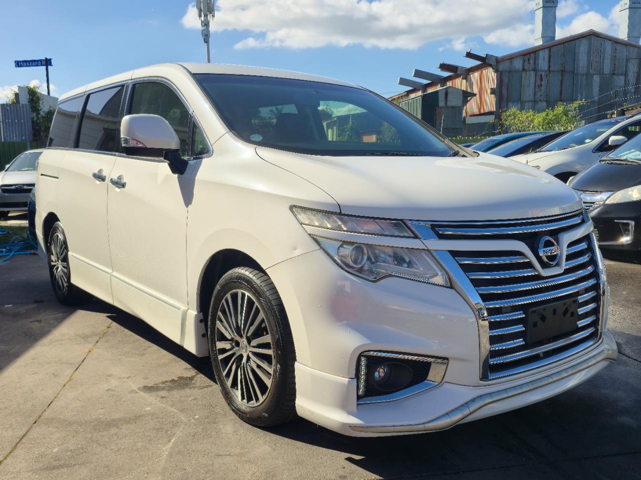 2016 Nissan ELGRAND thumbnail